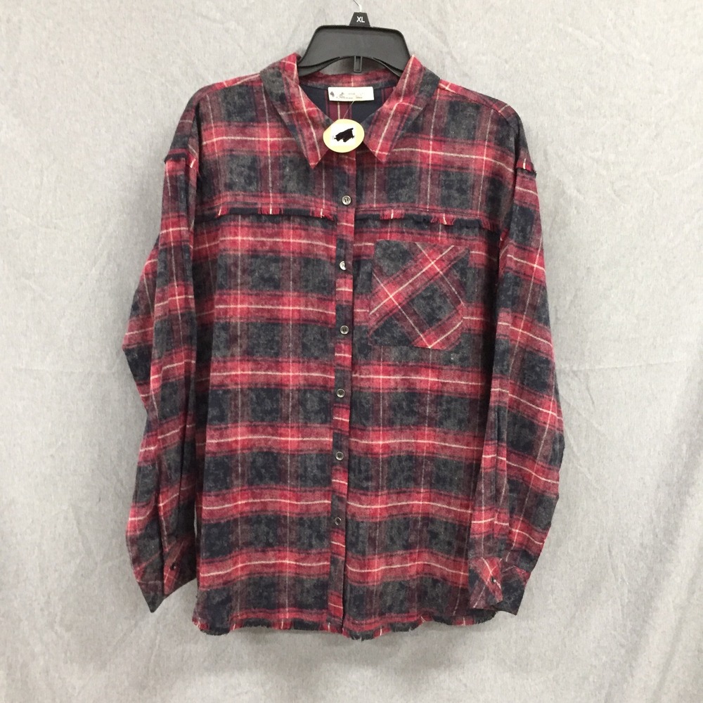 Doe and Rae Red Black Plaid Frayed Hem Flannel Button Up Shirt Womens Medium NWT